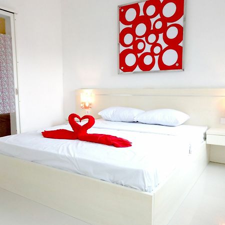 โอโย 1489 ซิโมนา โฮเต็ล Aparthotel เกอโรโบกัน ภายนอก รูปภาพ