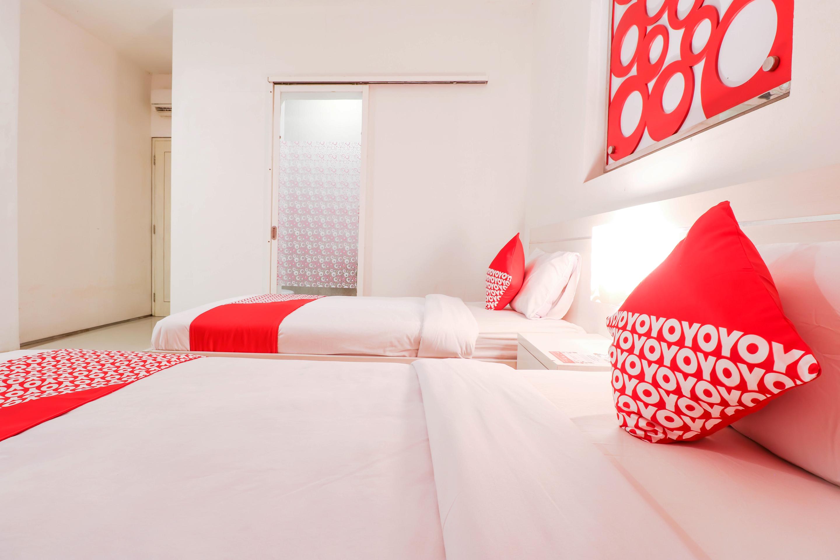 โอโย 1489 ซิโมนา โฮเต็ล Aparthotel เกอโรโบกัน ภายนอก รูปภาพ