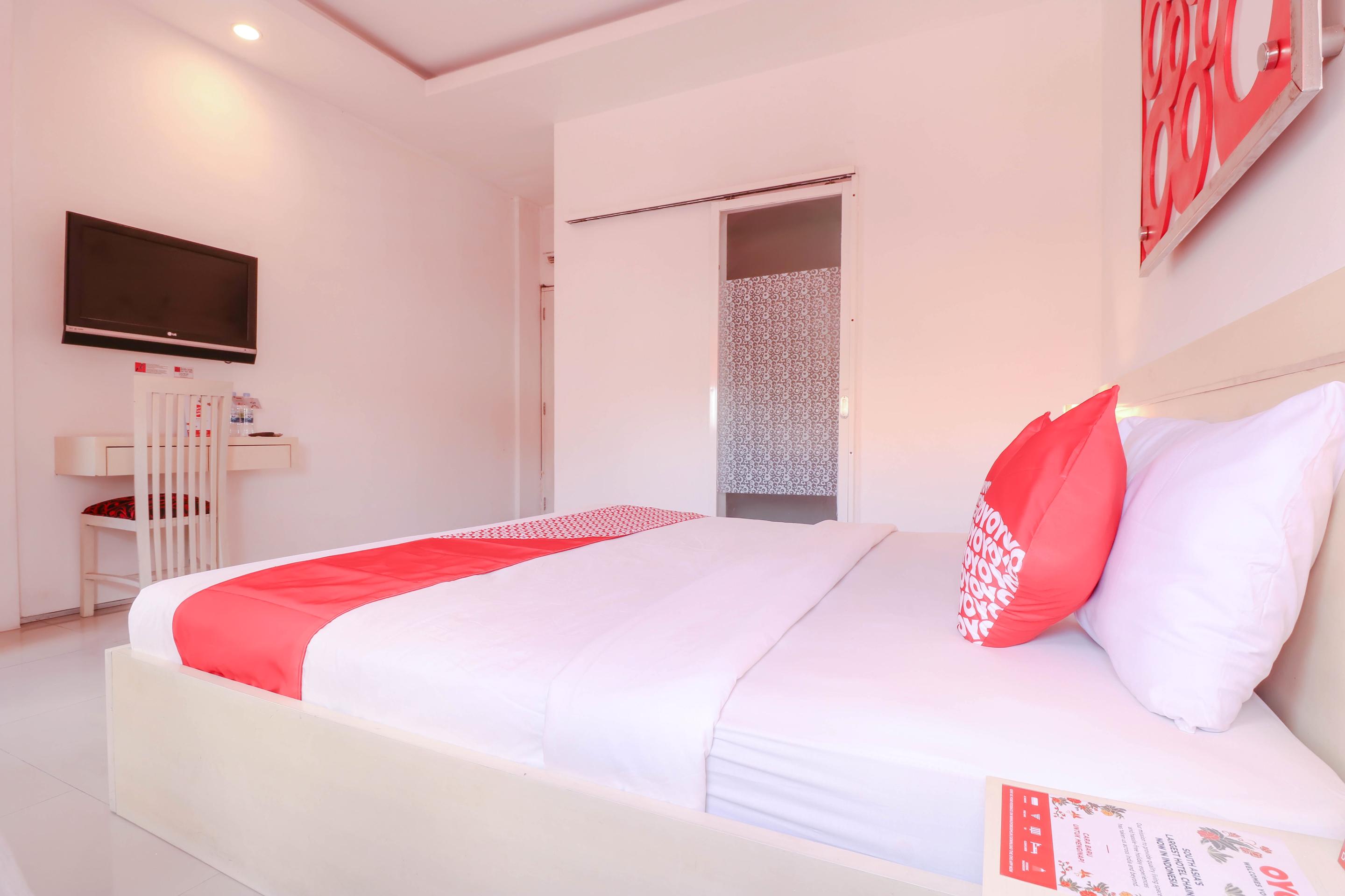 โอโย 1489 ซิโมนา โฮเต็ล Aparthotel เกอโรโบกัน ภายนอก รูปภาพ