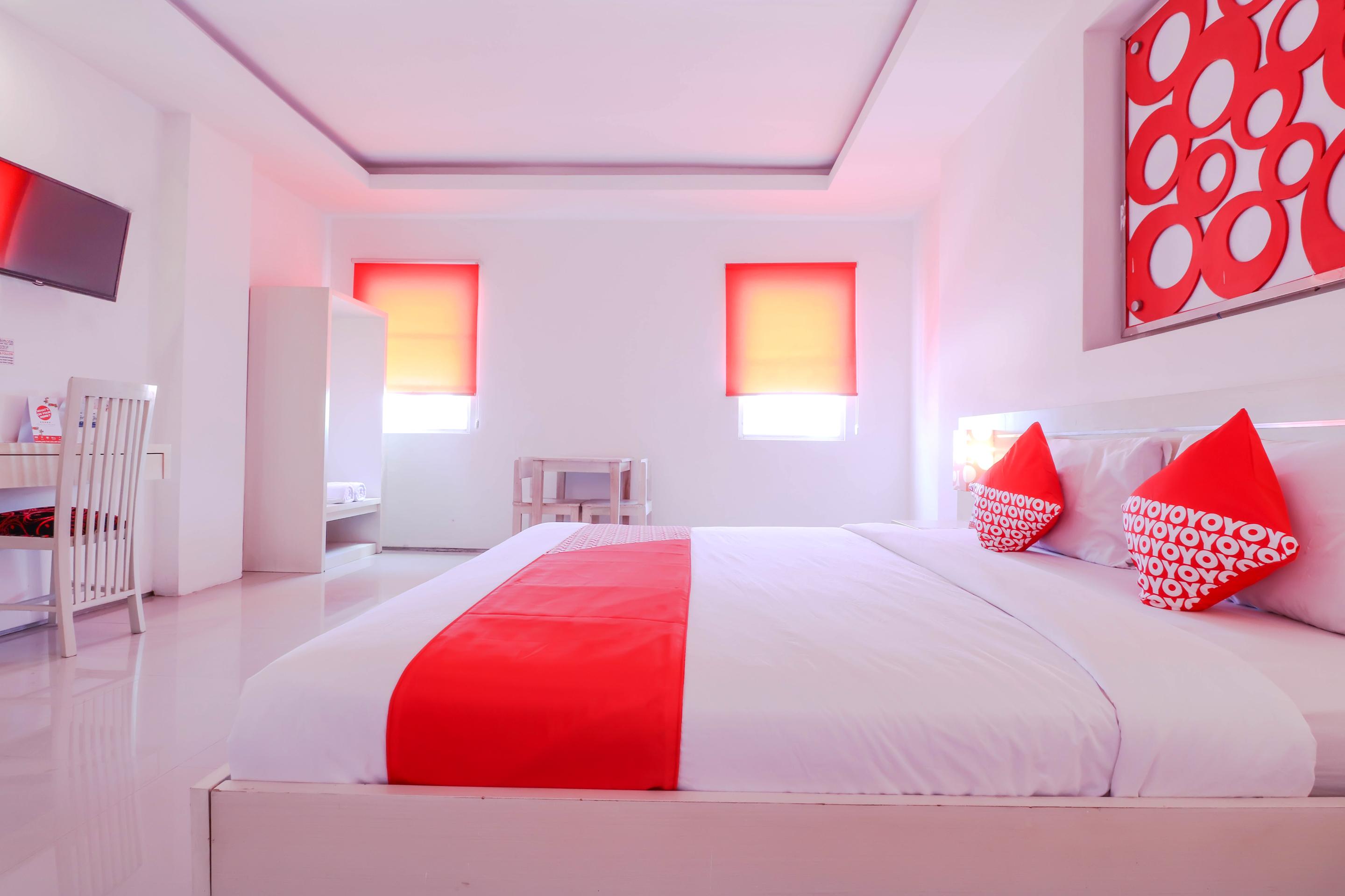 โอโย 1489 ซิโมนา โฮเต็ล Aparthotel เกอโรโบกัน ภายนอก รูปภาพ