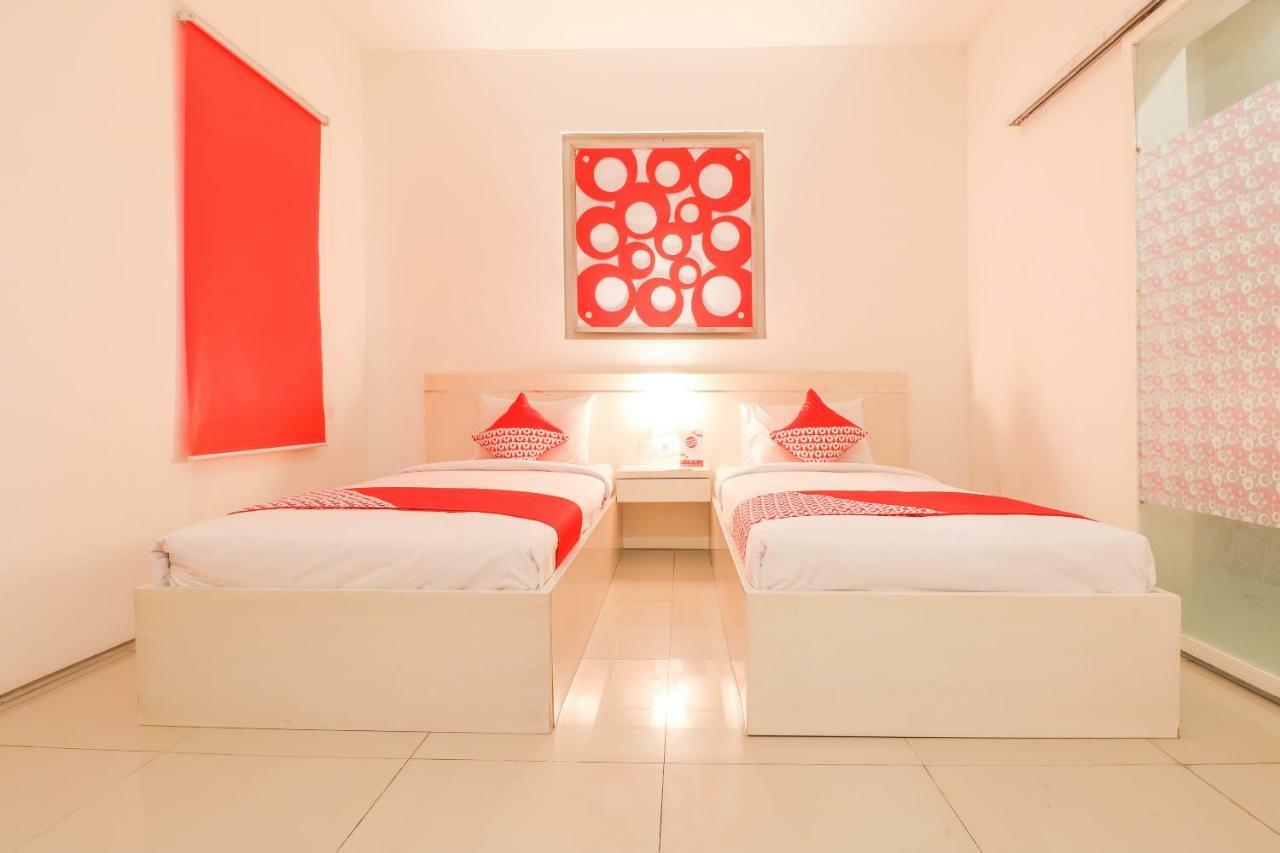 โอโย 1489 ซิโมนา โฮเต็ล Aparthotel เกอโรโบกัน ภายนอก รูปภาพ